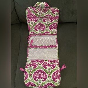 Vera Bradley hanging organizer